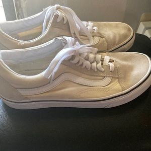 Vans of the wall sneakers